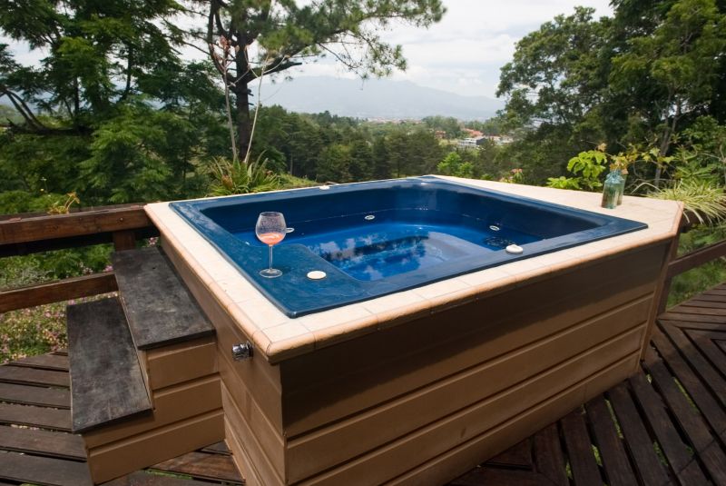 Soaking Bathtub with Deck